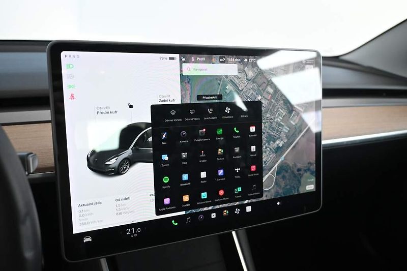 Tesla Model 3 (2020) LED 360 RWD Kamera Range Plus - fotka 16 z 33