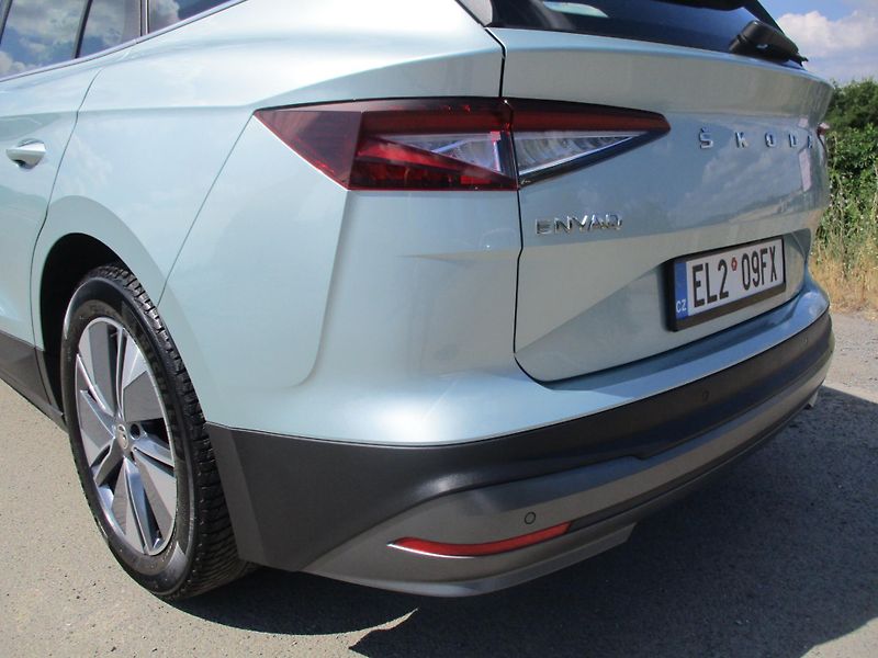 Škoda Enyaq iV 80 LOFT 150kW 82kWh TČ - fotka 40 z 54