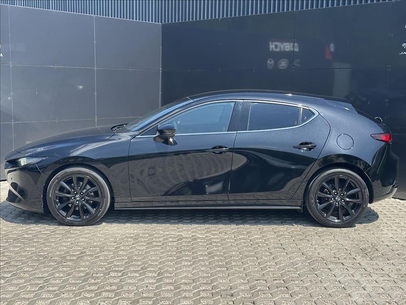 Mazda 3 2,0 Skyactiv-X 132kW GT+ - fotka 5 z 29