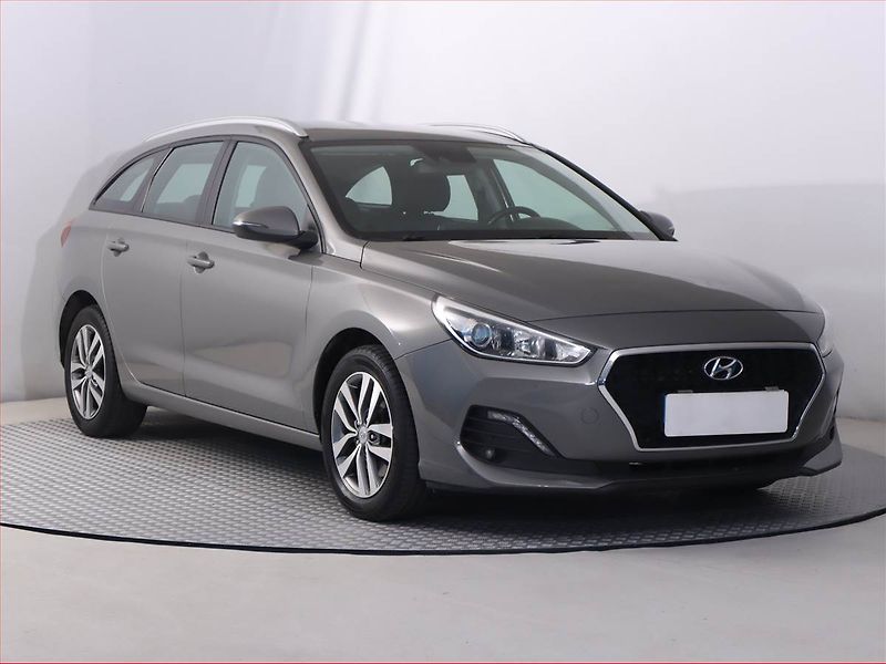 Hyundai i30 (2019) Comfort 1.4 CVVT, Serv.kniha - fotografie inzerátu