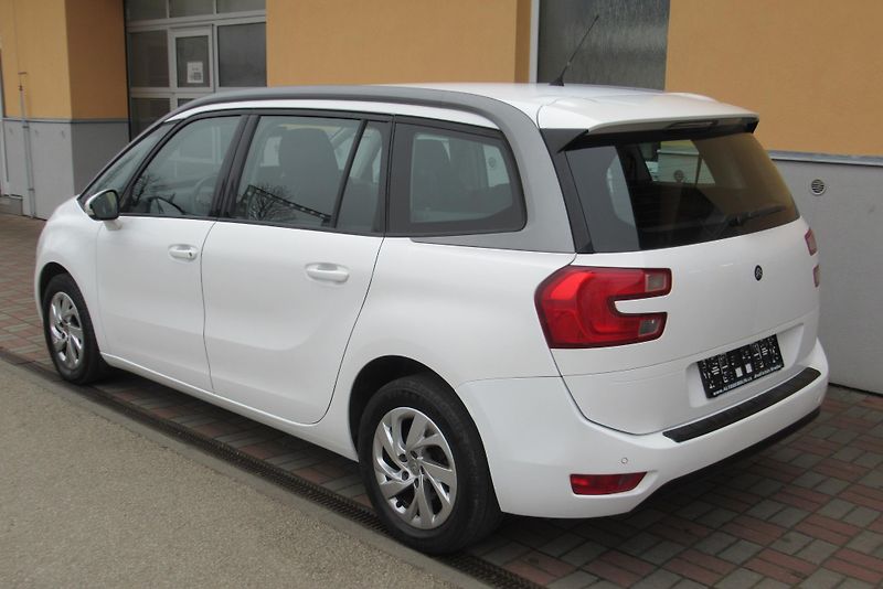 Citroën C4 Picasso 1.6 HDi AUT. KLIMA 7 MÍST - fotka 2 z 22