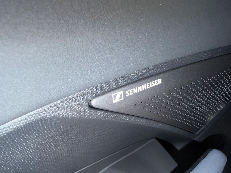 Cupra Terramar (2026) 2.0TSI 150kW 4WD R20 NT ZÁR 5L - fotka 34 z 37