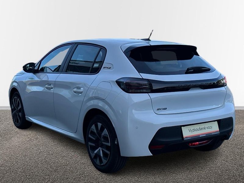 Peugeot 208 STYLE - fotka 15 z 28