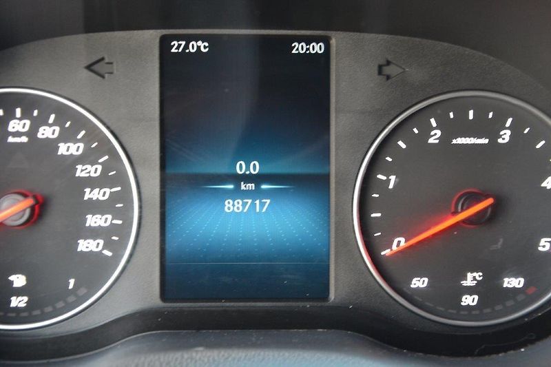 Mercedes-Benz Sprinter 316 hydr. čelo velká výbava  - fotka 9 z 35