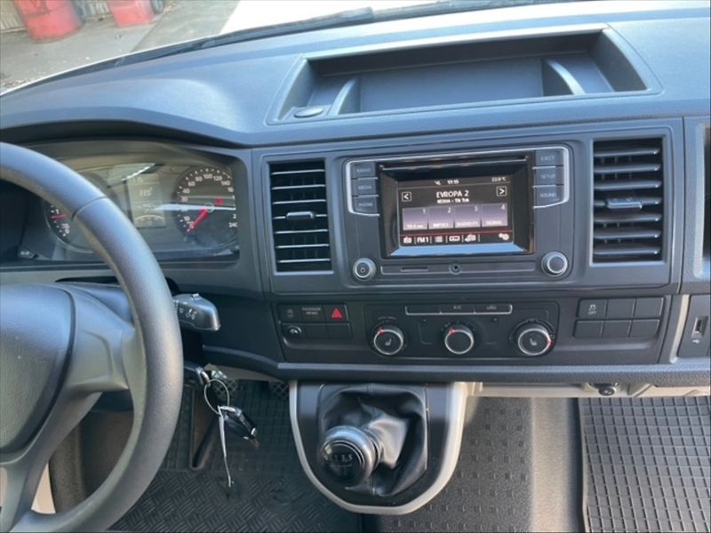 Volkswagen Transporter 2,0 TDI 75 KR - fotka 10 z 11