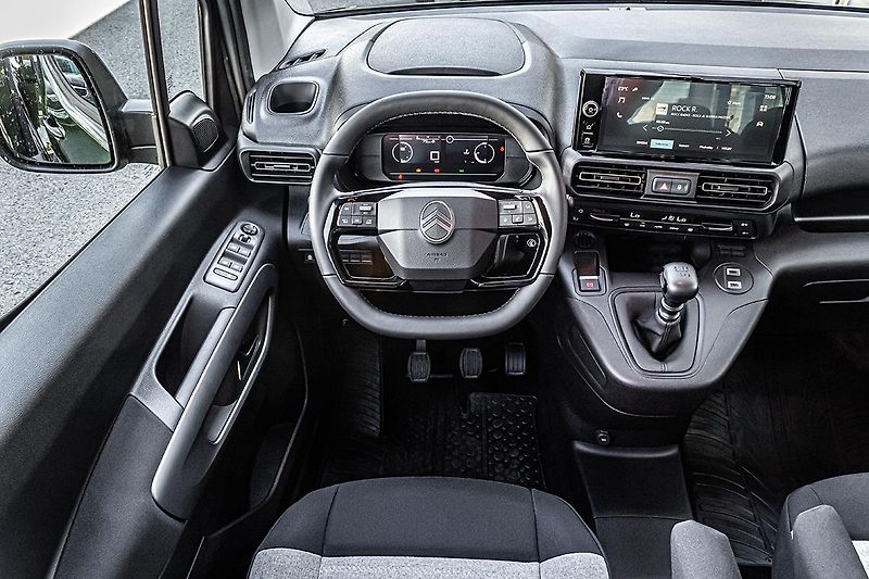 Citroën Berlingo (2026) 1,2 XL PLUS PROFI benzín+ STYL - fotka 14 z 19