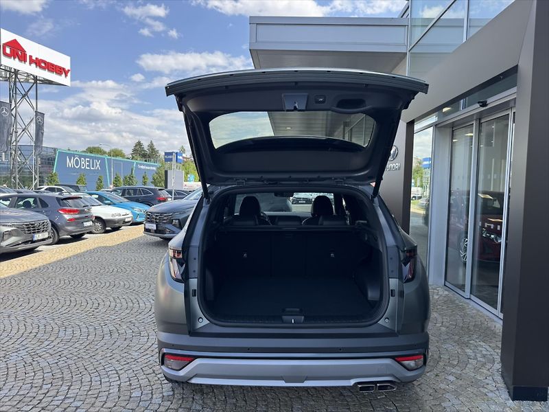 Hyundai Tucson 1,6 T-GDi, 20 years, DCT - fotka 6 z 10
