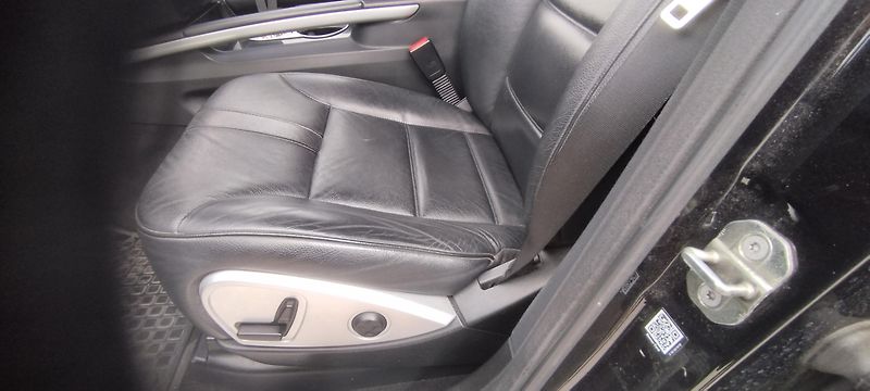 Mercedes-Benz Třídy M (2010) ML-300CDI,volat- 608 081 843 - fotka 12 z 16