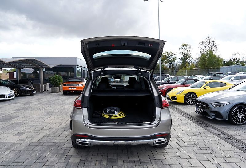 Mercedes-Benz GLE (2021) 350de 4Matic AMG 9AT/ČR - fotka 11 z 50