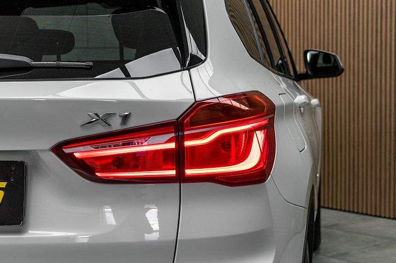 BMW X1 xDrive20d 140kW*SPORT LINE*ČR* - fotka 42 z 45