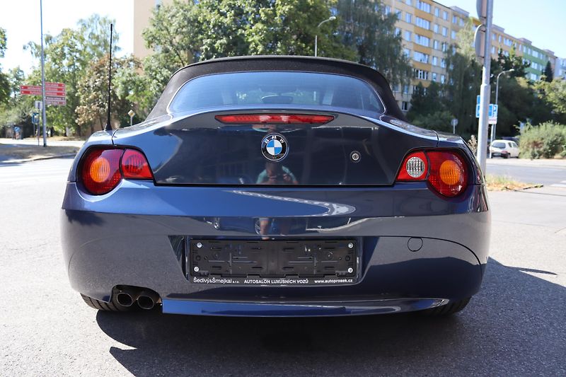 BMW Z4 BMW Z4 Roadster 2.5i (141 kW)  - fotka 14 z 48