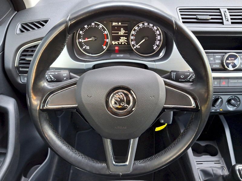 Škoda Fabia (2017) Ambition Plus 1,0MPi 55kW - fotka 15 z 27