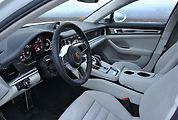Porsche Panamera Turbo Sport Turismo.
