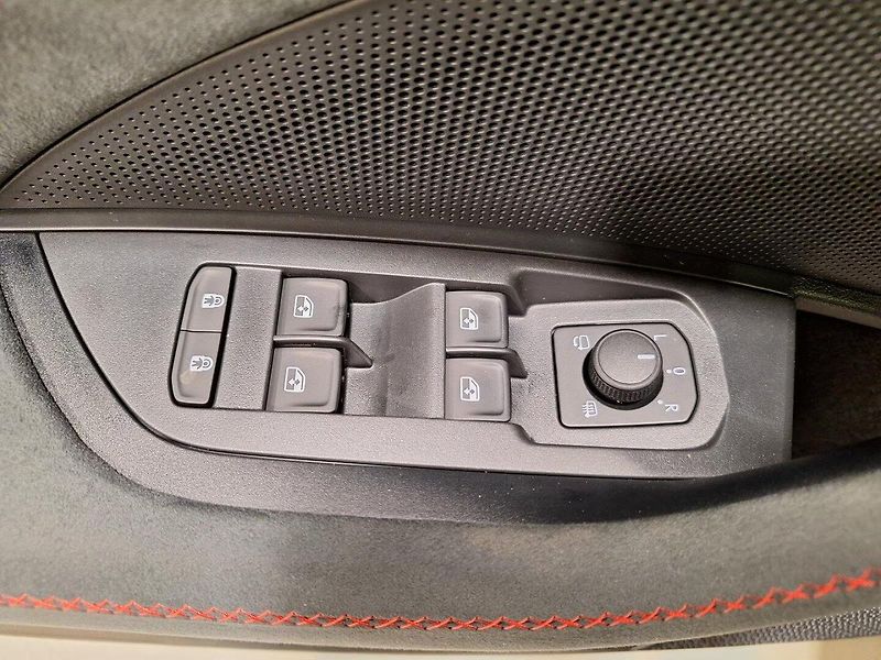 Škoda Kodiaq (2026) RS 2.0 TSI Panorama 195 kW - fotka 20 z 26