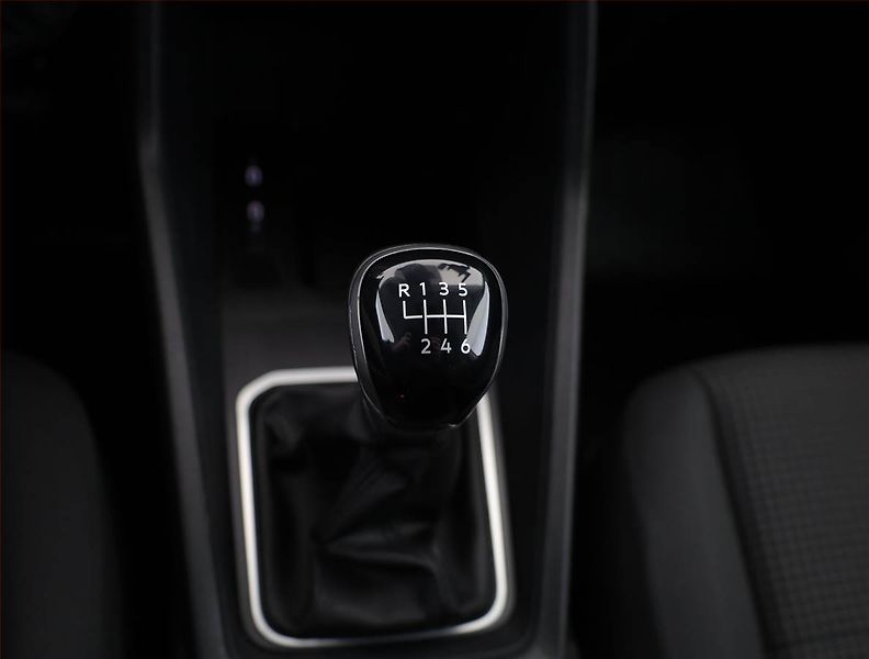 Volkswagen Caddy (2021) 2.0 TDI, 5Míst, ČR, 1Maj, DPH - fotka 13 z 16