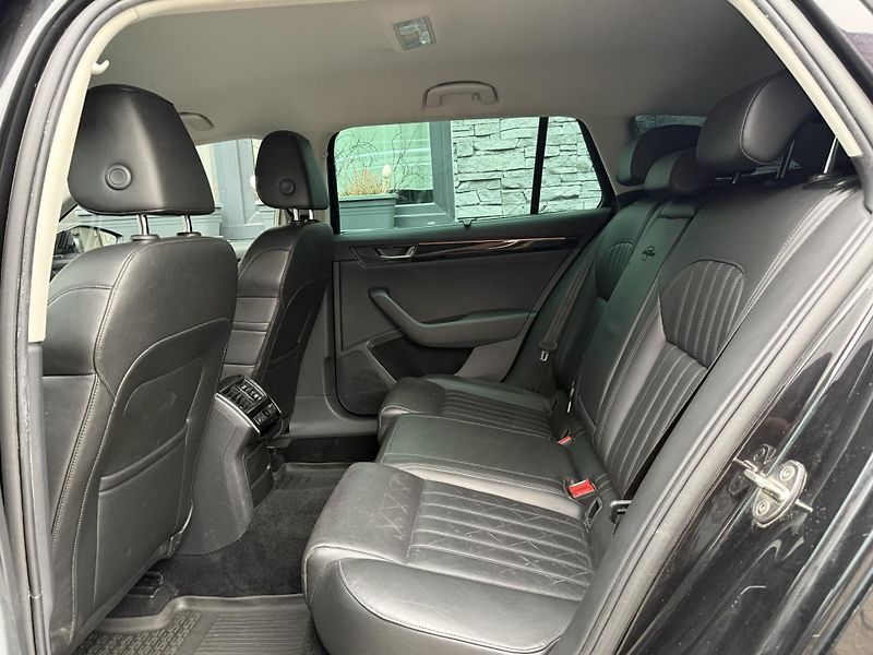 Škoda Superb (2018) 2.0 TDi 4x4 L&K DSG  ZAK V ČR - fotka 8 z 22