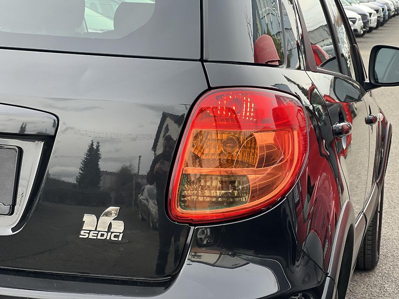 Fiat Sedici 1.9JTD 4x4 KLIMATIZACE ALU - fotka 39 z 40
