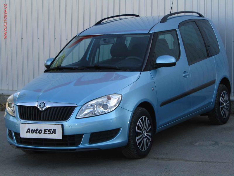 Škoda Roomster (2011) 1.2 TSi, Ambition - fotka 3 z 18