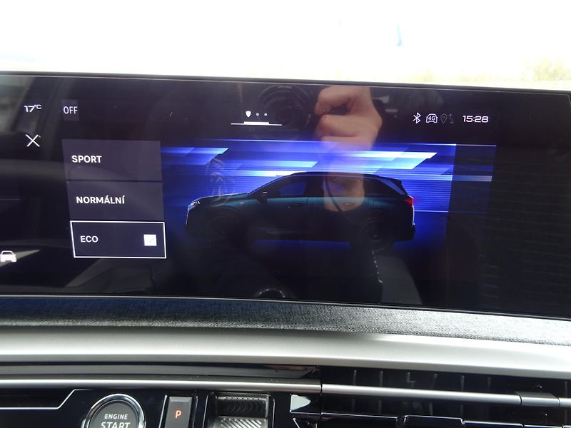 Peugeot 5008 (2026) BUSINESS 145k e-DCS6 5MÍST - fotka 31 z 42