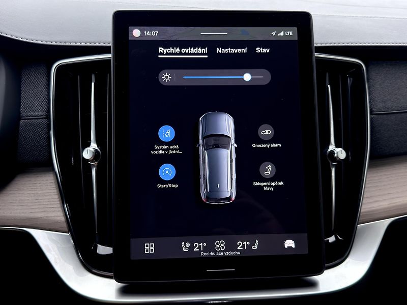 Volvo XC90 B5 AWD PLUS BRIGHT // +kola  - fotka 37 z 50