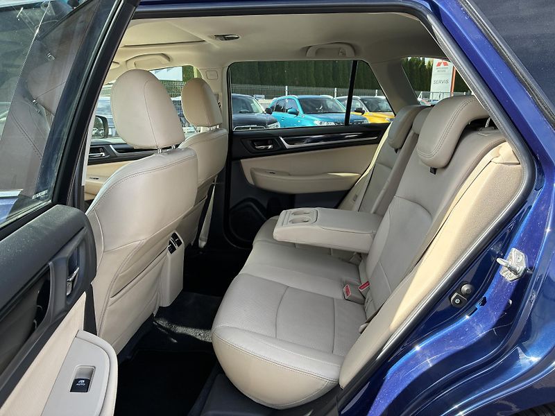 Subaru Outback (2015) 2,0D Sport CVT  - fotka 15 z 23