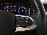 Volkswagen Passat (2023) 2.0 TDI 4Motion (147kW/200k) D - náhled 21