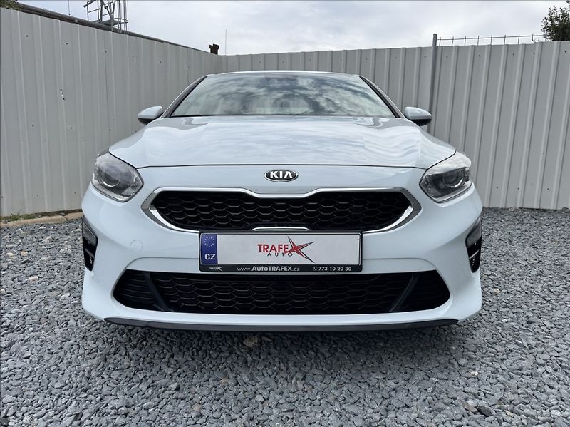 Kia Ceed 1,0 T-GDi FRESH DPH 1.maj. ČR - fotka 2 z 50