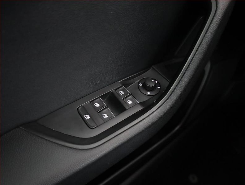 Škoda Superb (2016) Style 2.0 TDI, 4X4, Automat - fotka 16 z 17
