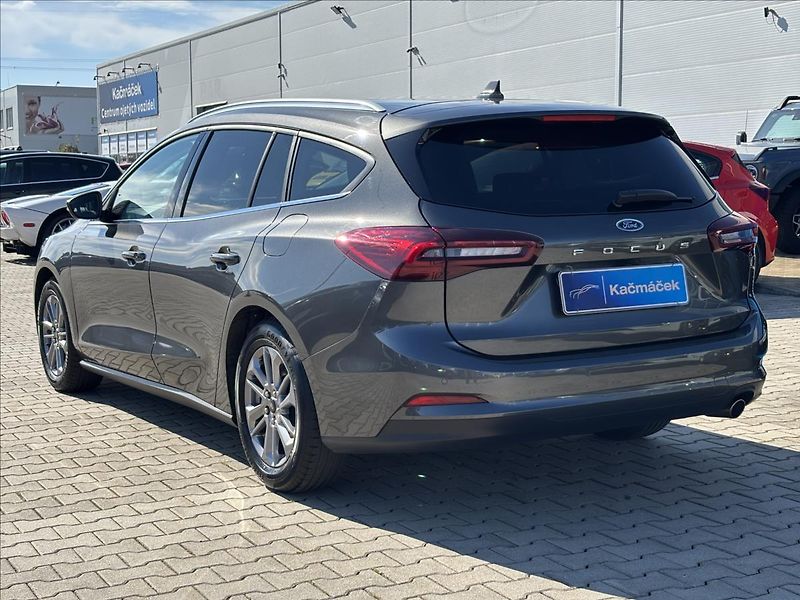 Ford Focus 1,5 EcoBlue 85kW TitaniumX AUT - fotka 3 z 38