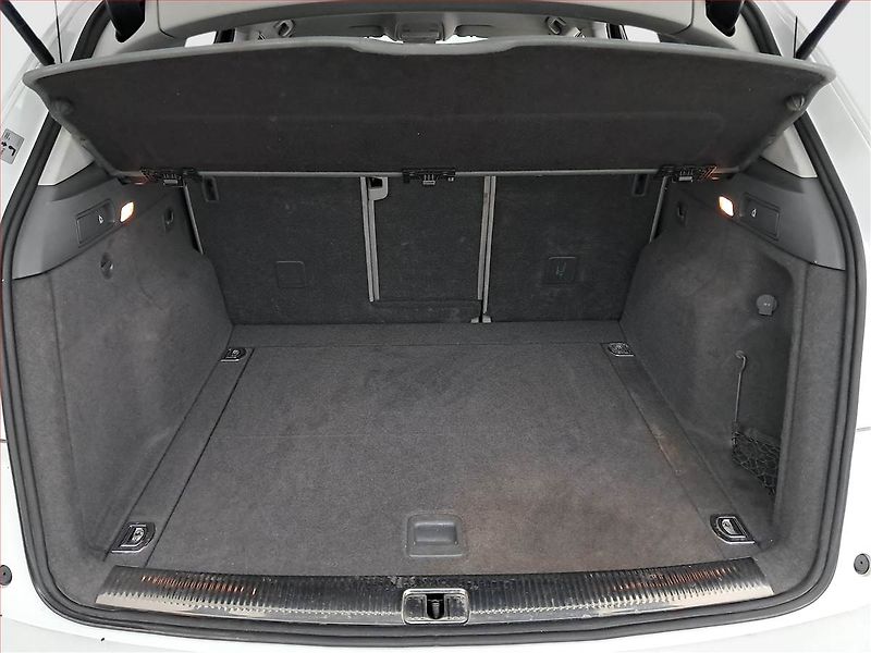 Audi Q5 (2014) 3.0 TDI, 4X4, Automat, Kůže - fotka 14 z 24