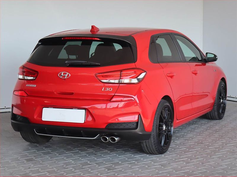 Hyundai i30 (2019) N-Line 1.4 T-GDI, Serv.kniha - fotka 5 z 19
