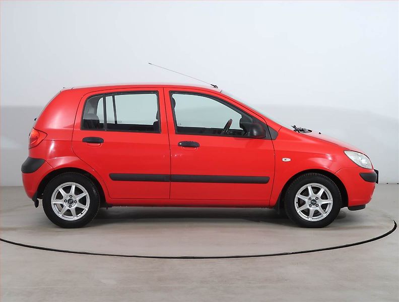 Hyundai Getz (2009) 1.4i, oblíbený vůz - fotka 6 z 16