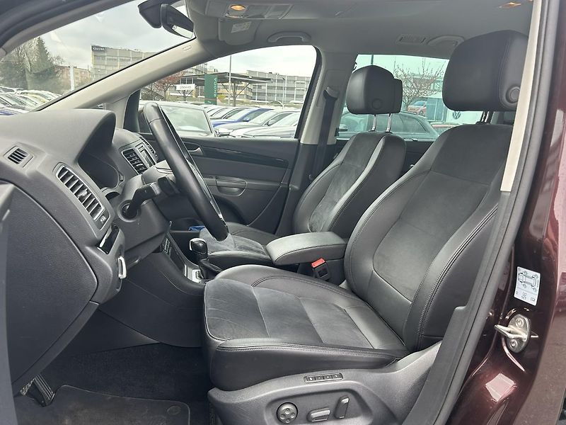 Volkswagen Sharan 2.0TDI 135kW DSG 4MOT - fotka 13 z 23