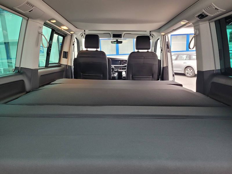 Volkswagen California (2024) Beach Tour 2.0 TDI DSG 7míst - fotka 24 z 64