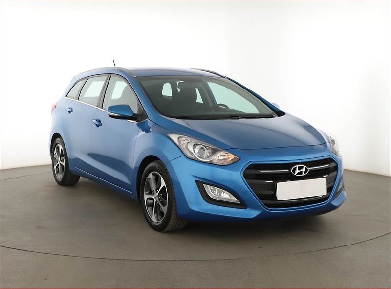 Hyundai i30 (2017) Weekend 1.6 CRDi, Serv.kniha - fotografie inzerátu