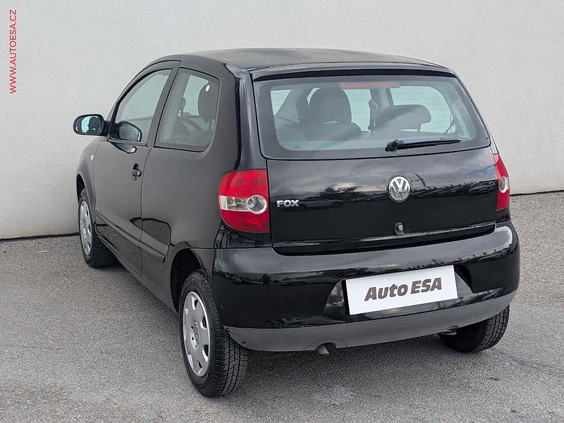 Volkswagen Fox (2006) 1.2i, 2.maj - fotka 6 z 12