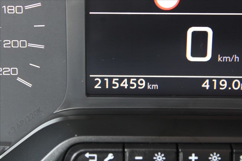 Peugeot Rifter 1,5 HDi  ČR,ALLURE,TAŽNÉ - fotka 9 z 23