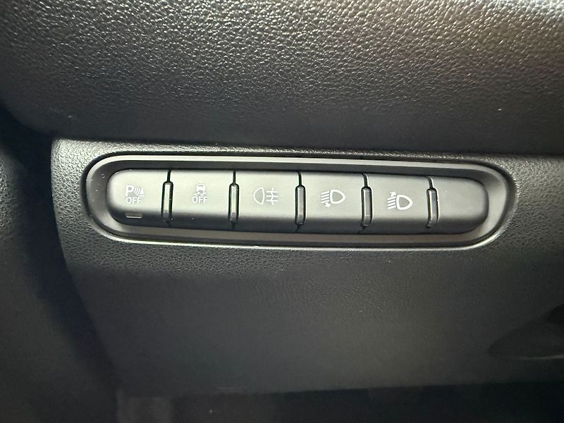 Fiat 500 Icon Plus 42kWh  REZERVACE - fotka 28 z 34