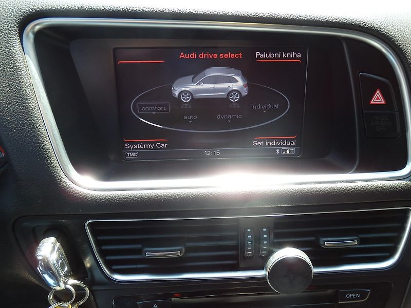 Audi Q5 3.0 TDI 176 kW S LINE - fotka 14 z 29