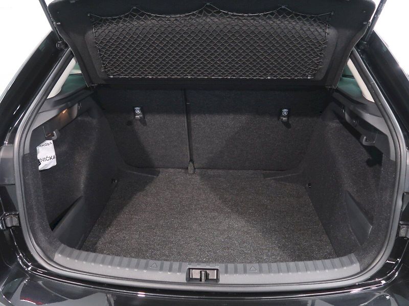 Škoda Scala (2025) TOP SELECTION 1.0TSI 85KW DSG - fotka 39 z 40