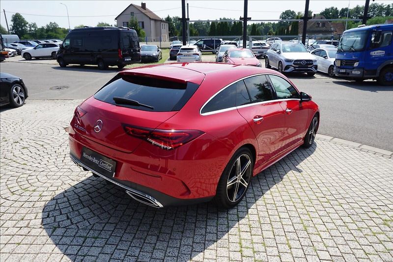 Mercedes-Benz CLA 2,0 200 d SB, 2.maj ČR - fotka 6 z 16