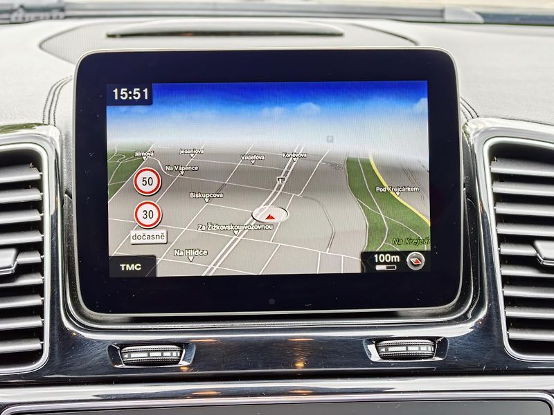 Mercedes-Benz GLE 350d 4M Plná výbava,2.maj - fotka 17 z 34