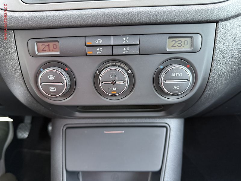 Volkswagen Tiguan (2008) 2.0 TDi 4x4, ČR, Sport - fotka 13 z 14