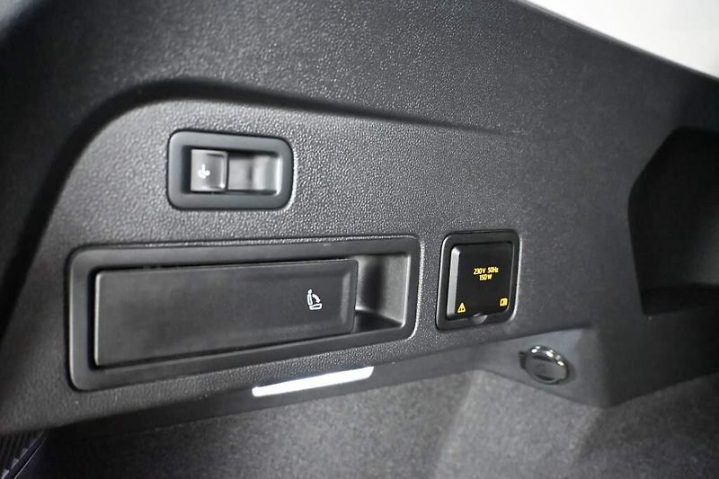 Volkswagen Tiguan Allspace (2023) 2.0 DSG LED ACC VIRTUAL Tažné - fotka 23 z 33