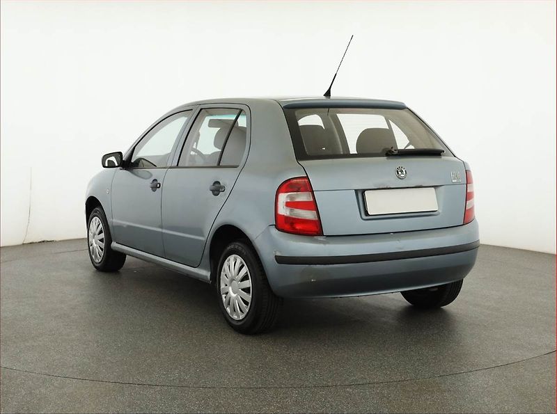Škoda Fabia (2005) 1.2, nová STK, Klima - fotka 4 z 11