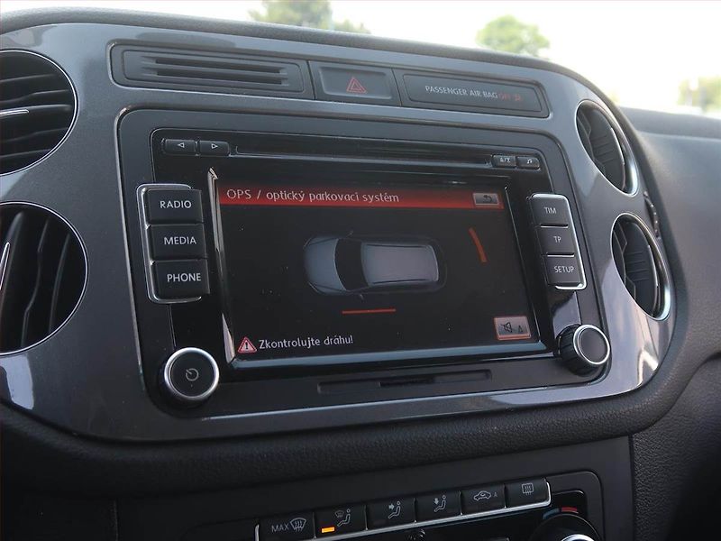 Volkswagen Tiguan (2012) 2.0 TDI, 4X4, Xenony - fotka 12 z 18
