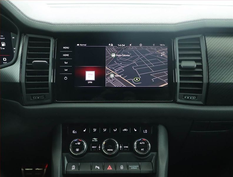Škoda Kodiaq (2022) Sportline 1.5 TSI - fotka 12 z 17
