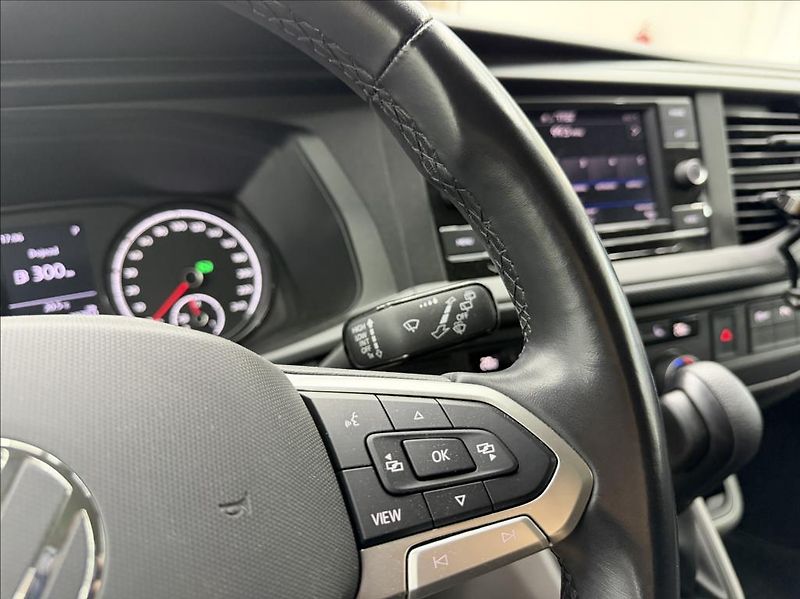 Volkswagen Caravelle 2,0 TDi, LONG,8-míst,DSG,CZ - fotka 16 z 35