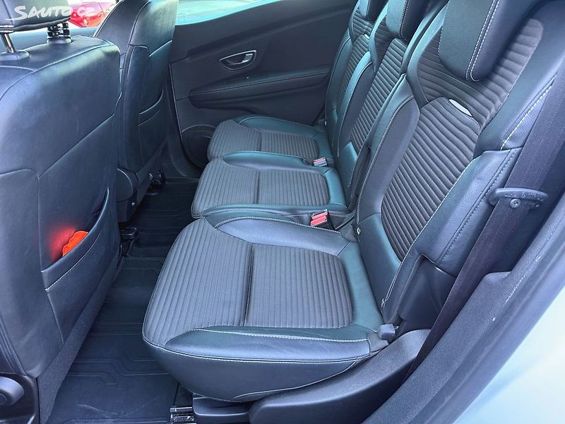 Renault Scénic 1.7dCi koupeno v CZ 1.majitel - fotka 28 z 33
