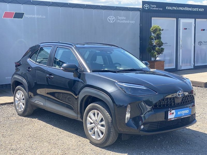 Toyota Yaris Cross 1.5HEV, ČR, ComTech, 4x4 - fotka 1 z 16
